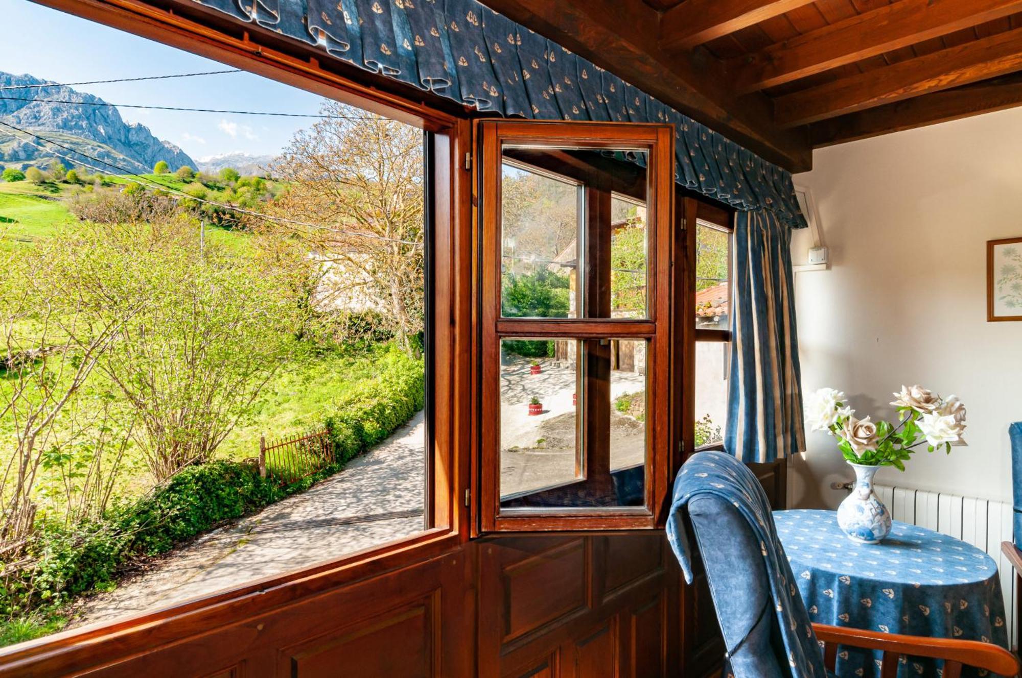 Casa Rural La Regoria Carrena de Cabrales Εξωτερικό φωτογραφία