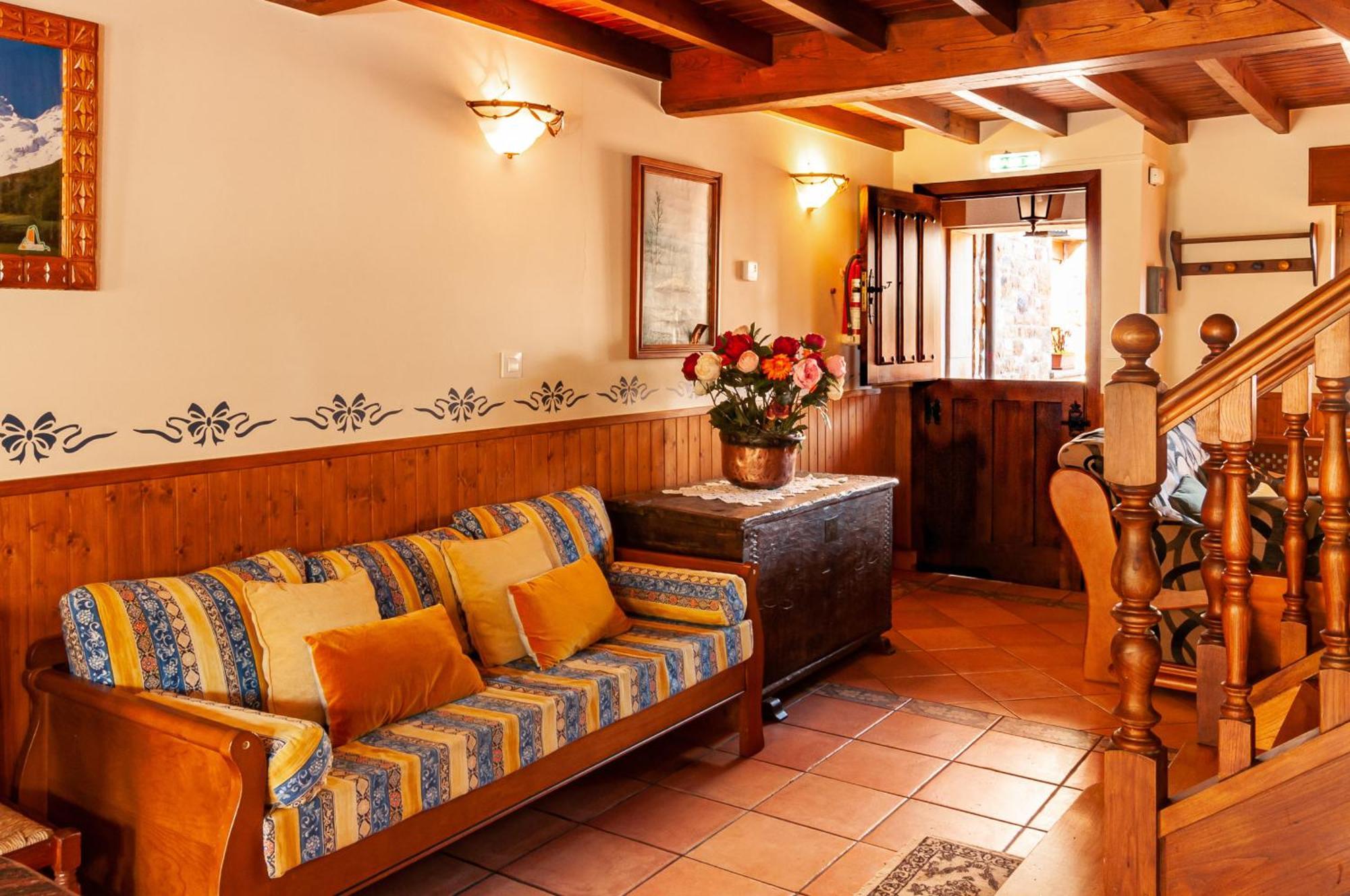 Casa Rural La Regoria Carrena de Cabrales Εξωτερικό φωτογραφία