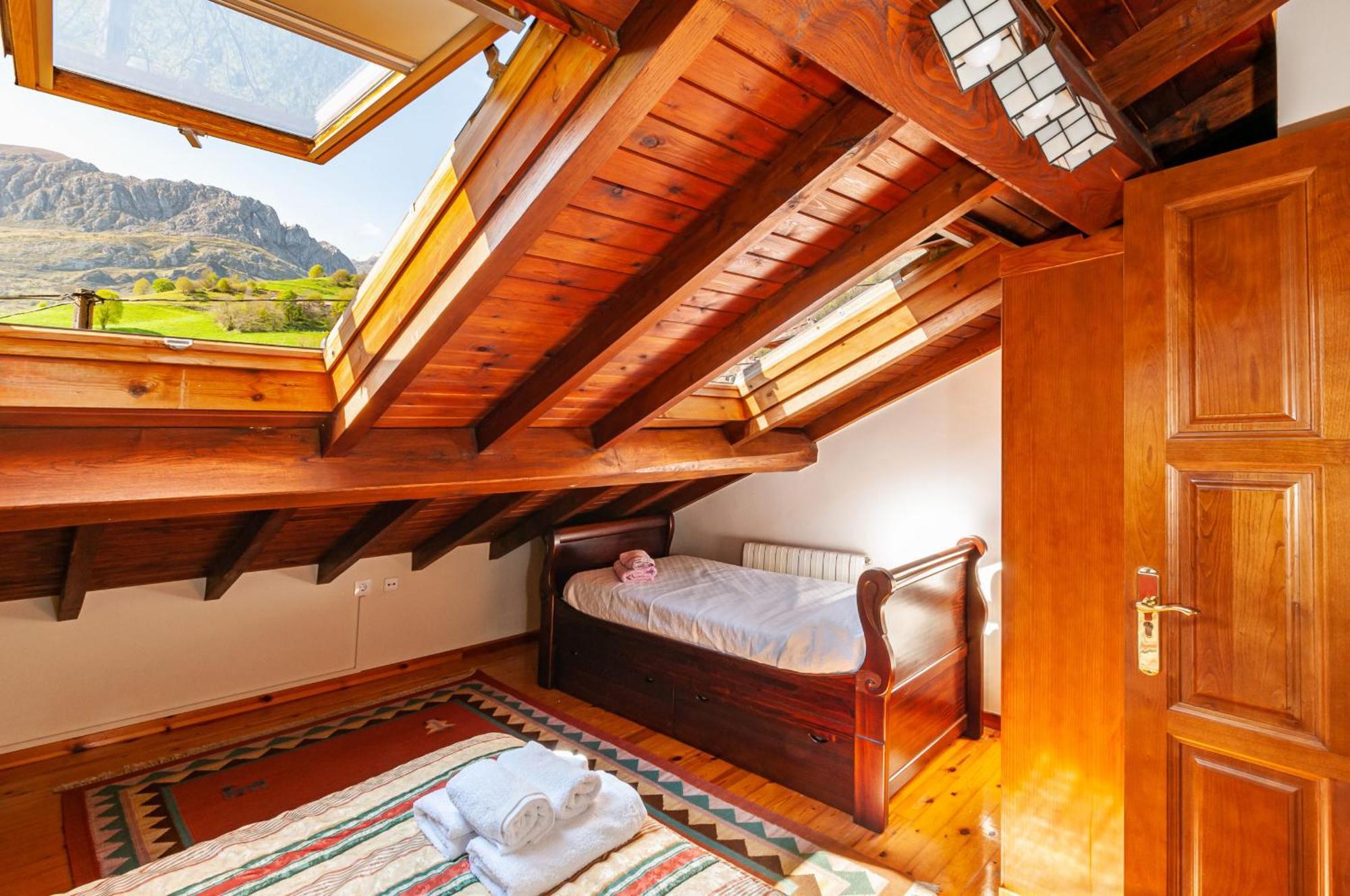 Casa Rural La Regoria Carrena de Cabrales Εξωτερικό φωτογραφία