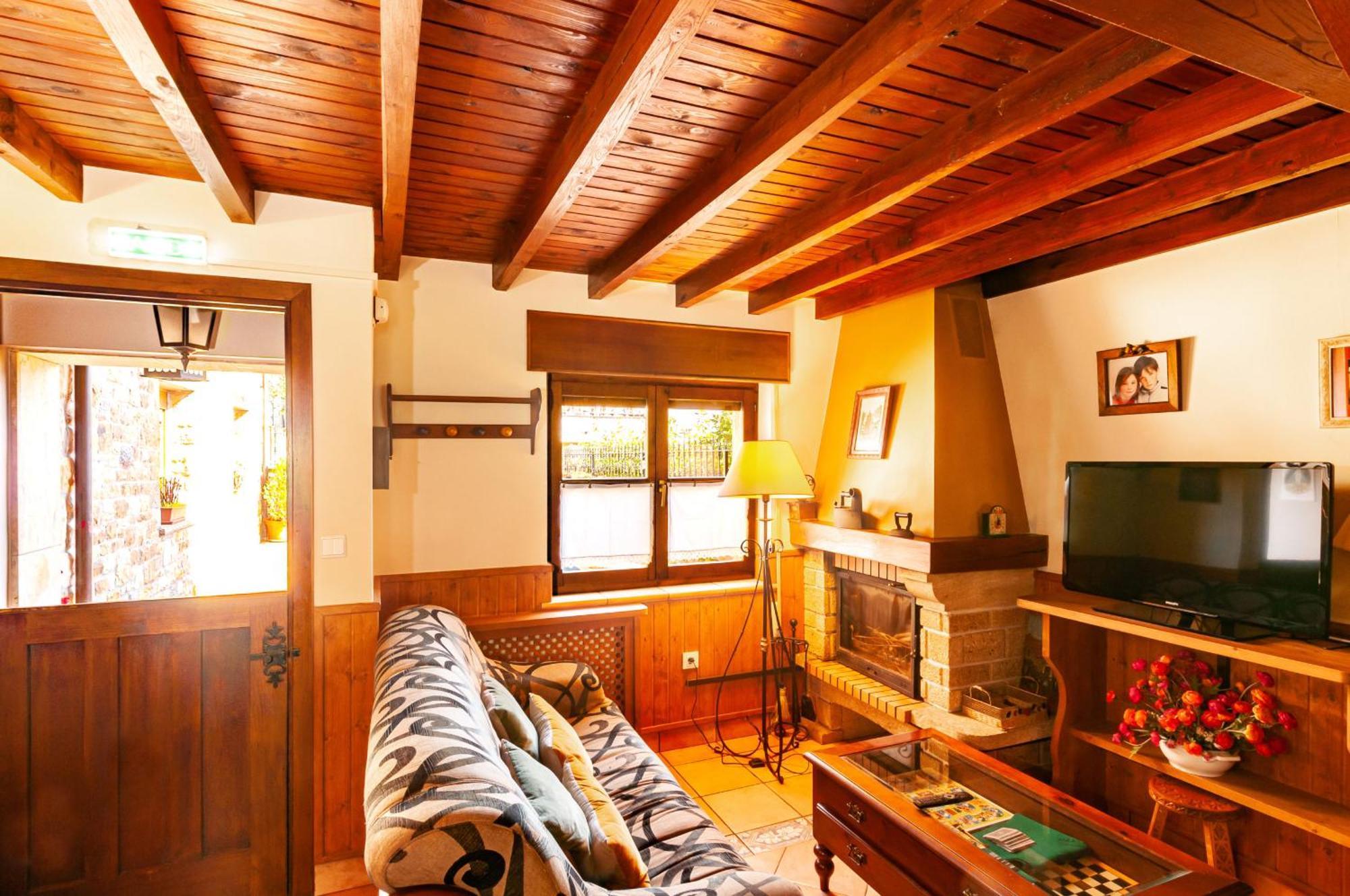 Casa Rural La Regoria Carrena de Cabrales Εξωτερικό φωτογραφία